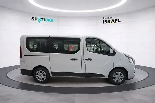 Gebraucht Fiat Talento Family 120 PS (88 kW) 2020 Silber Van / Kleinbus