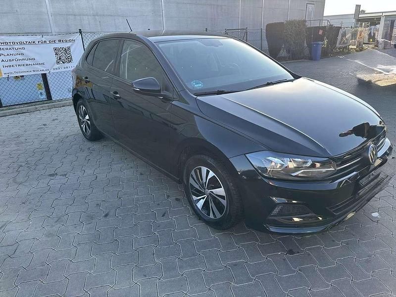 Gebraucht 2020 VW Polo Comfortline Limousine | 17.000 € (Etwas zu teuer) - Bild 1/4