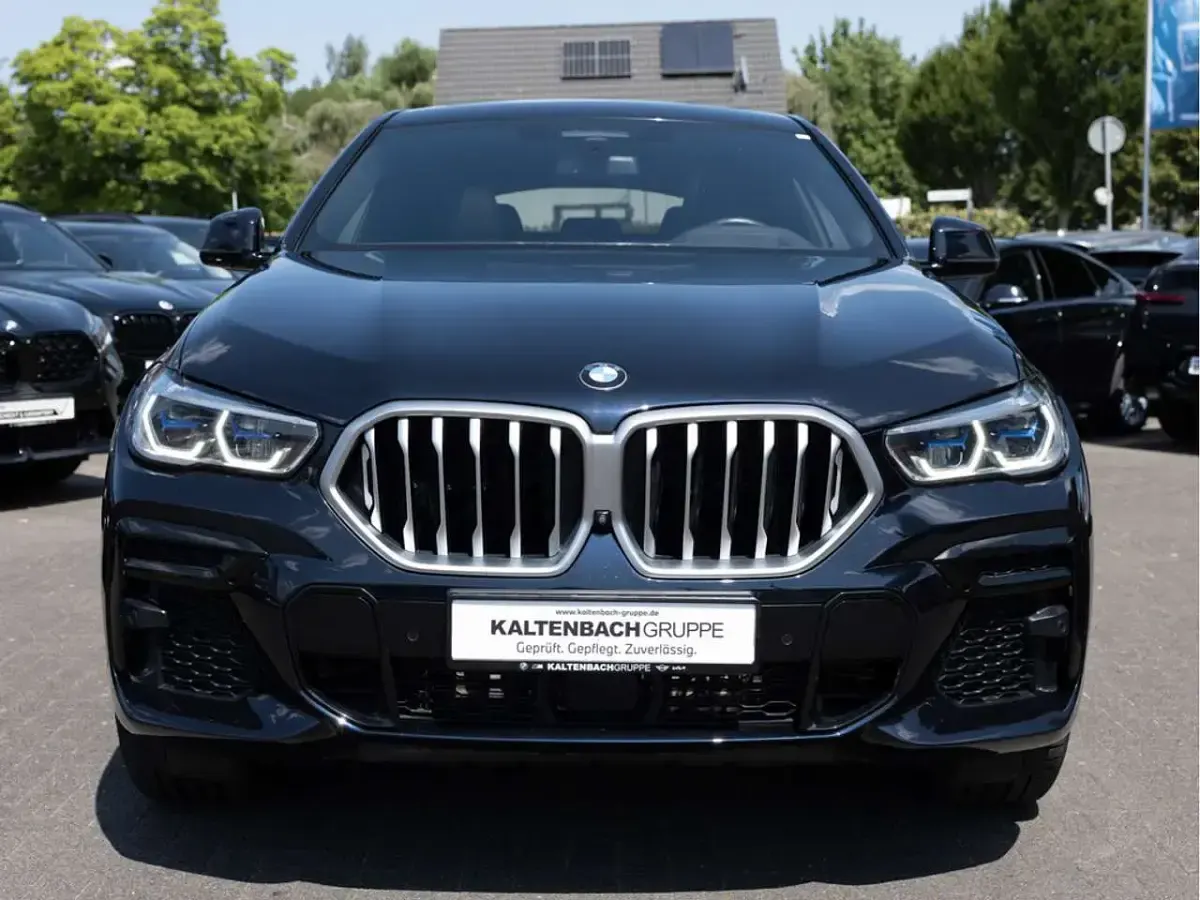 Gebraucht BMW X6 M Sport 340 PS (250 kW) 2023 Schwarz SUV