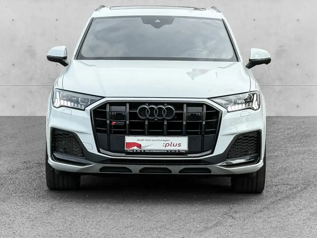 Gebraucht Audi SQ7 Ambiente 507 PS (372 kW) 2021 Gletscherweiß metallic SUV