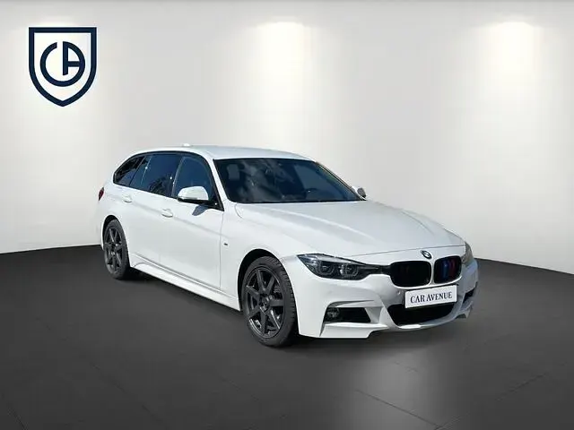 Gebraucht BMW 335 Advantage 313 PS (230 kW) 2018 Weiß Limousine