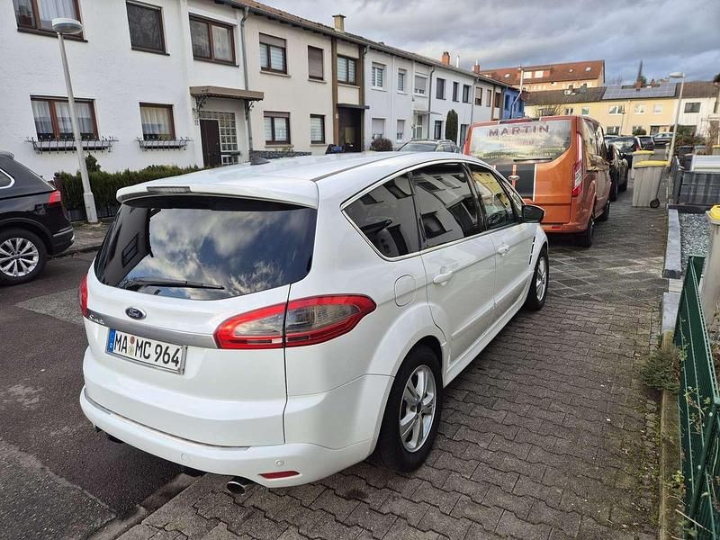 Gebraucht Ford S-MAX Titanium 200 PS (147 kW) 2015 Van / Kleinbus