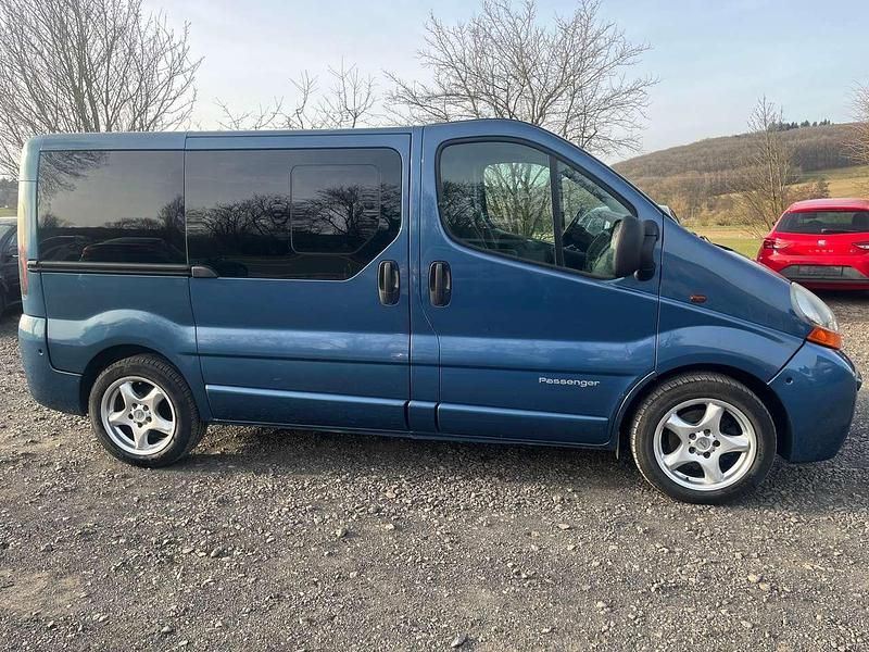 Gebraucht Renault Trafic Authentique 135 PS (99 kW) 2004 Other Van / Kleinbus
