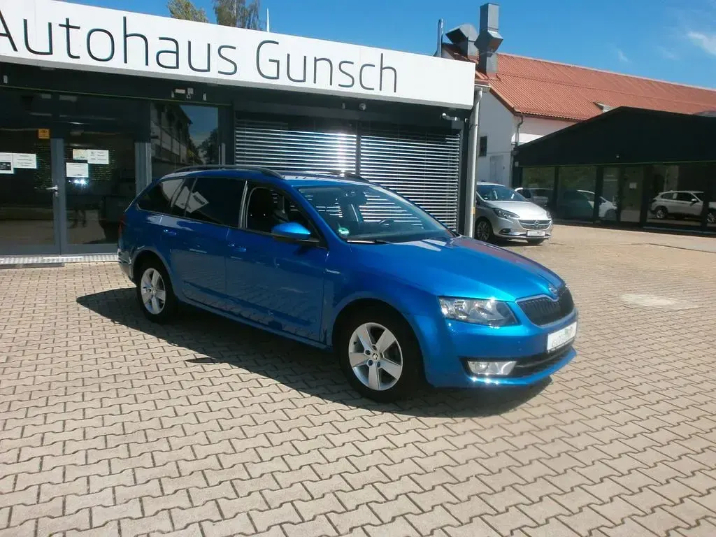 Gebraucht Skoda Octavia 150 PS (110 kW) 2016 Blau Kombi