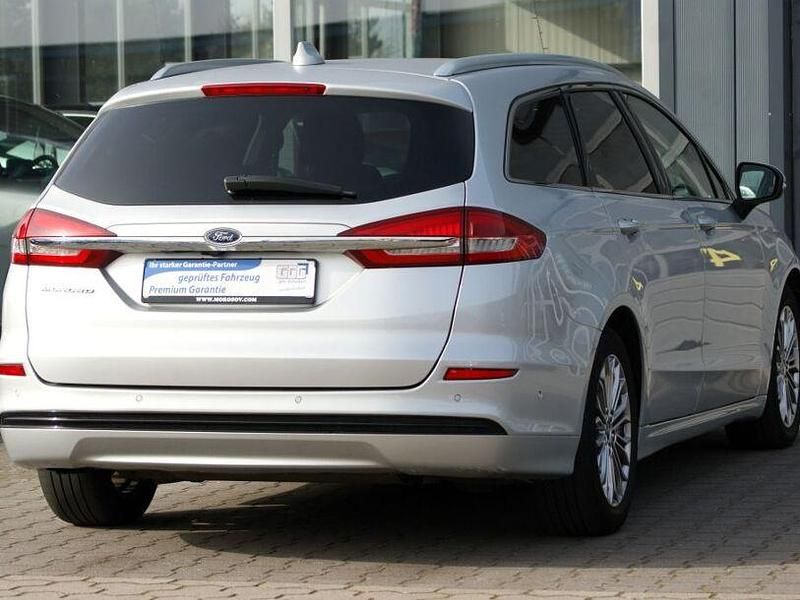 Gebraucht Ford Mondeo Titanium 150 PS (110 kW) 2022 Silber