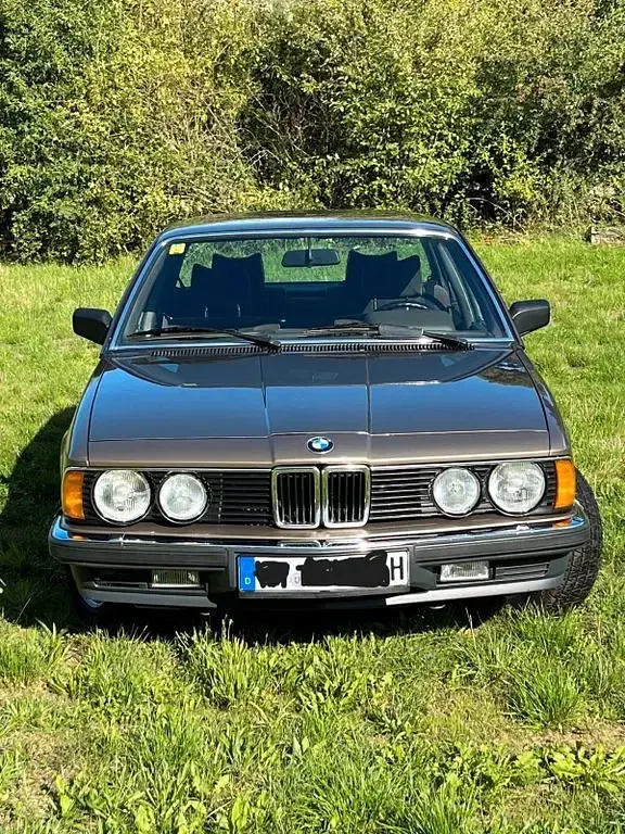 Gebraucht BMW 735 211 PS (155 kW) 1987 Braun Limousine