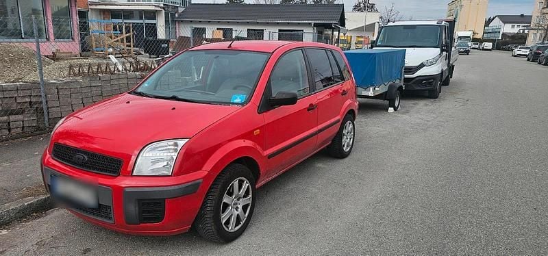 Gebraucht Ford Fusion 80 PS (58 kW) 2004 Rot Kleinwagen