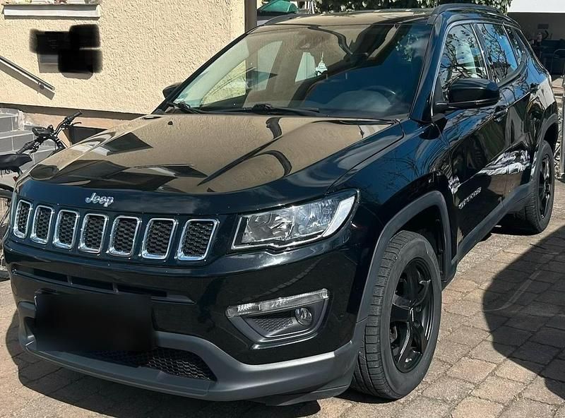 Gebraucht Jeep Compass 140 PS (102 kW) 2019 Schwarz SUV