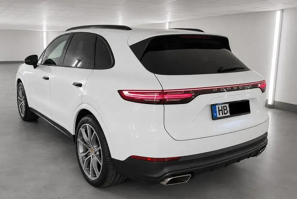 Gebraucht Porsche Cayenne 340 PS (250 kW) 2019 Weiß SUV