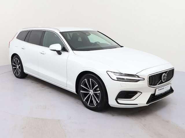 Gebraucht Volvo V60 257 PS (189 kW) 2025 Kombi