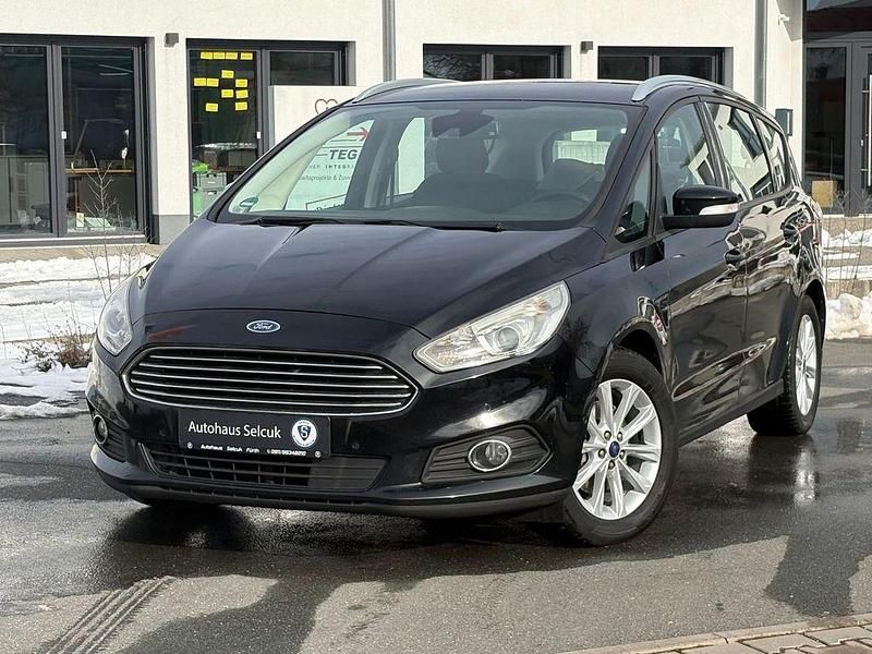 Gebraucht Ford S-MAX Trend 150 PS (110 kW) 2016 Schwarz Van / Kleinbus
