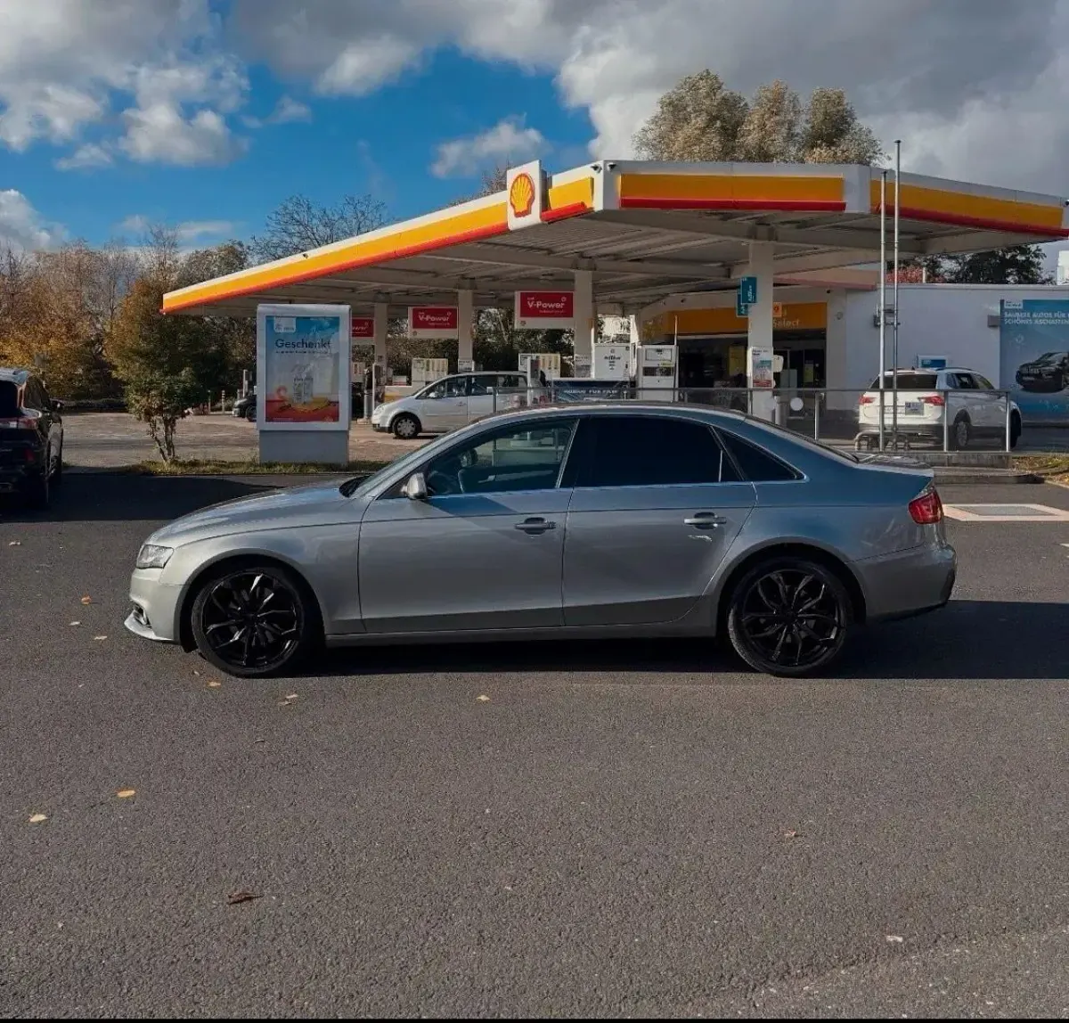 Gebraucht Audi A4 180 PS (132 kW) 2011 Grau Limousine