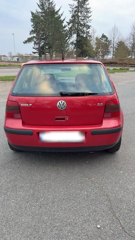 Gebraucht VW Golf IV 116 PS (85 kW) 2001 Rot Kleinwagen