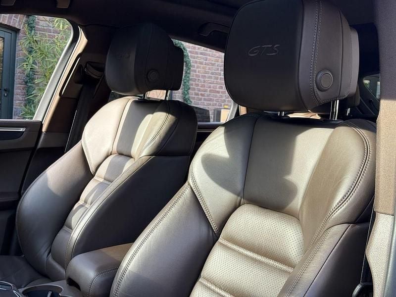 Gebraucht Porsche Macan GTS 360 PS (264 kW) 2017 Grau SUV