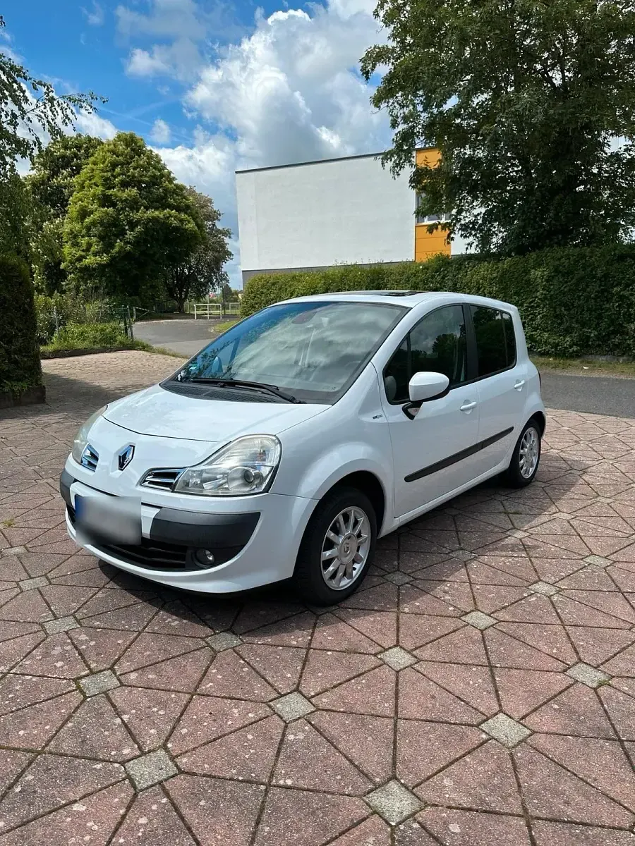 Gebraucht Renault Modus 75 PS (55 kW) 2012 Weiß Van / Kleinbus