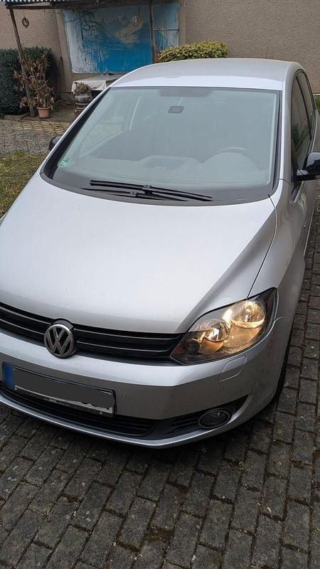Gebraucht VW Golf Plus Cross Match 122 PS (89 kW) 2012 Silber Van / Kleinbus