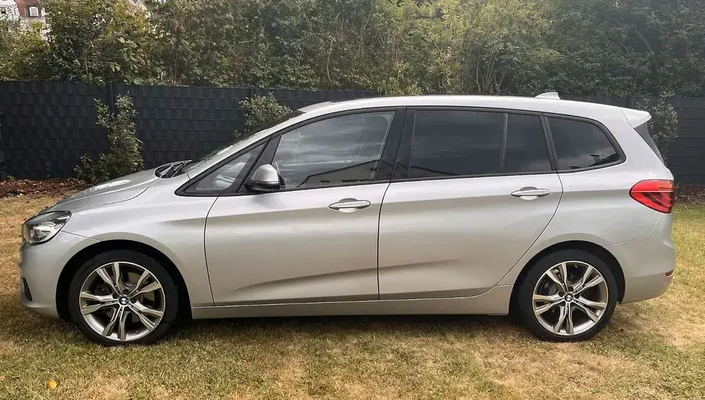 Gebraucht BMW 220 Sport Line 192 PS (141 kW) 2015 Silber Kombi
