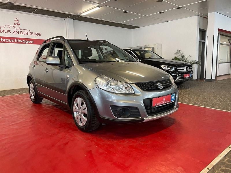Gebraucht Suzuki SX4 135 PS (99 kW) 2012 Grau SUV