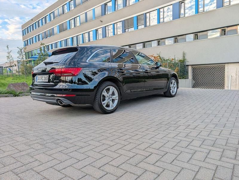Gebraucht Audi A4 Design 170 PS (125 kW) 2018 Schwarz Kombi