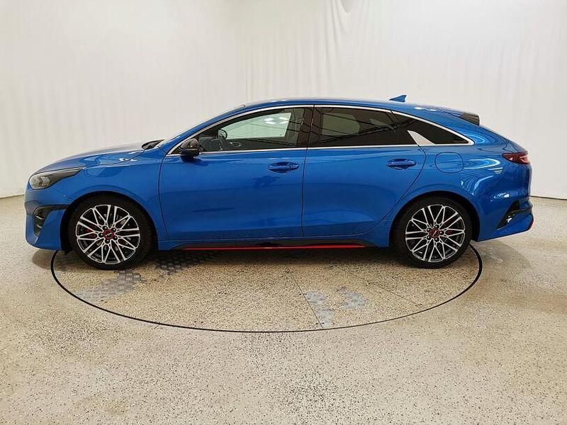 Gebraucht Kia ProCeed GT 204 PS (150 kW) 2024 Blue flame met. Kombi
