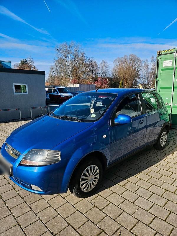 Blau Gebraucht 2007 Chevrolet Kalos Kleinwagen | 1.499 € (Fairer Preis) - Bild 1/4