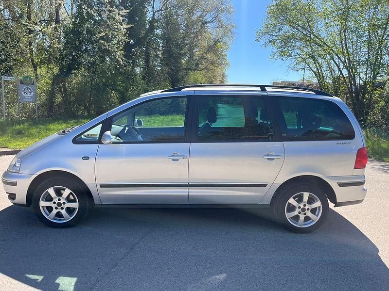 Gebraucht VW Sharan Highline 131 PS (96 kW) 2005 Silber Van / Kleinbus