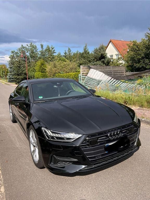 Schwarz Gebraucht 2022 Audi A7 Sport Kleinwagen | 47.000 € (Fairer Preis) - Bild 1/4