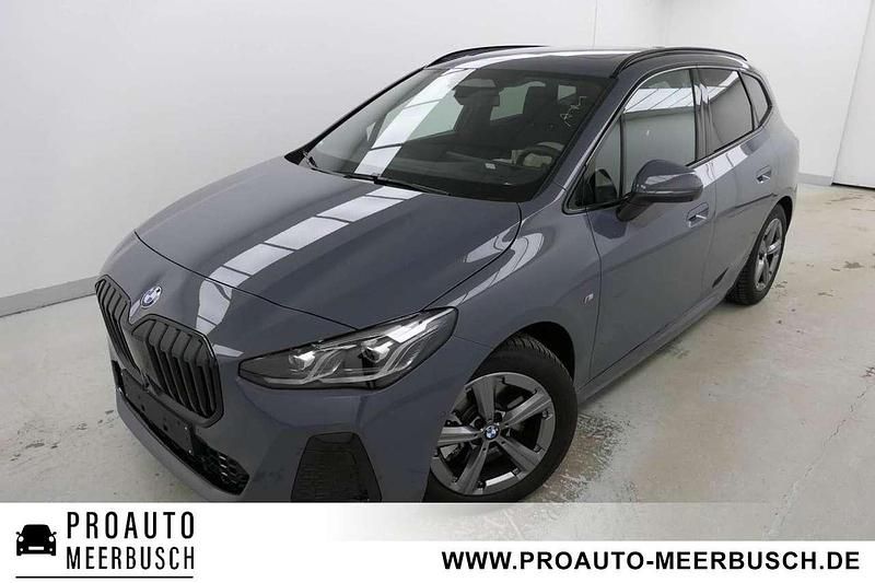 Sparkling kupfergrau Gebraucht 2025 BMW 223 Active Tourer M Sport Van / Kleinbus | 40.985 € (Guter Preis) - Bild 1/4