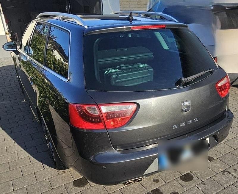 Gebraucht Seat Exeo Sport 170 PS (125 kW) 2012 Schwarz Kombi