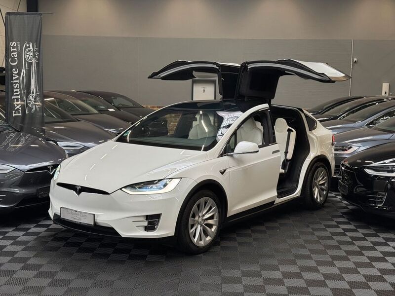 Weiß Gebraucht 2019 Tesla Model X SUV | 42.950 € (Fairer Preis) - Bild 1/4