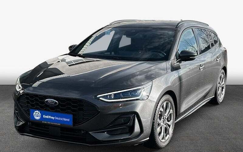 Grau Gebraucht 2023 Ford Focus ST-Line Kombi | 24.500 € (Guter Preis) - Bild 1/4