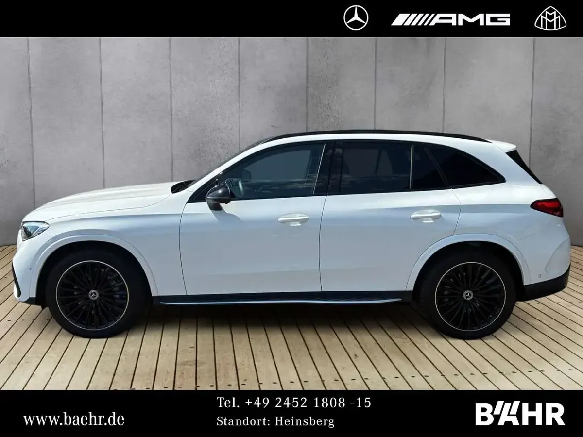 Gebraucht Mercedes GLC300 AMG 269 PS (197 kW) 2025 Unilack polarweiß SUV