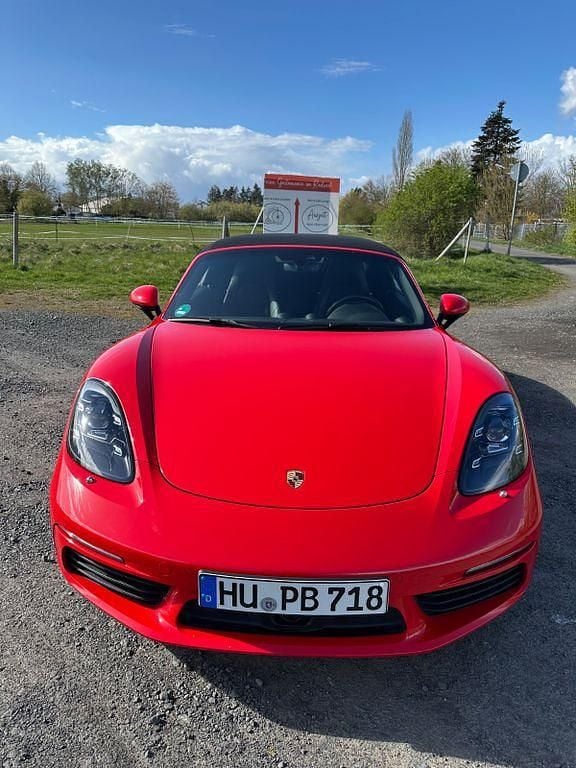 Gebraucht Porsche 718 Boxster 299 PS (219 kW) 2018 Rot Cabrio