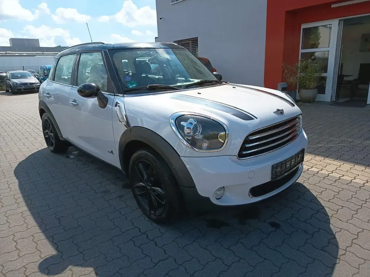 Käytetty Mini Cooper 122 HP (89 kW) 2014 Valkoinen Viistoperä