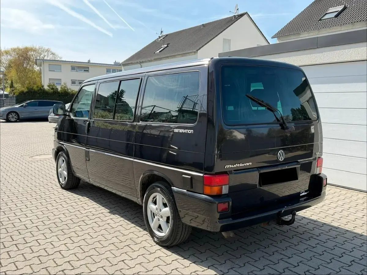 Używany VW T4 151 KM (111 kW) 2002 Czarny Van