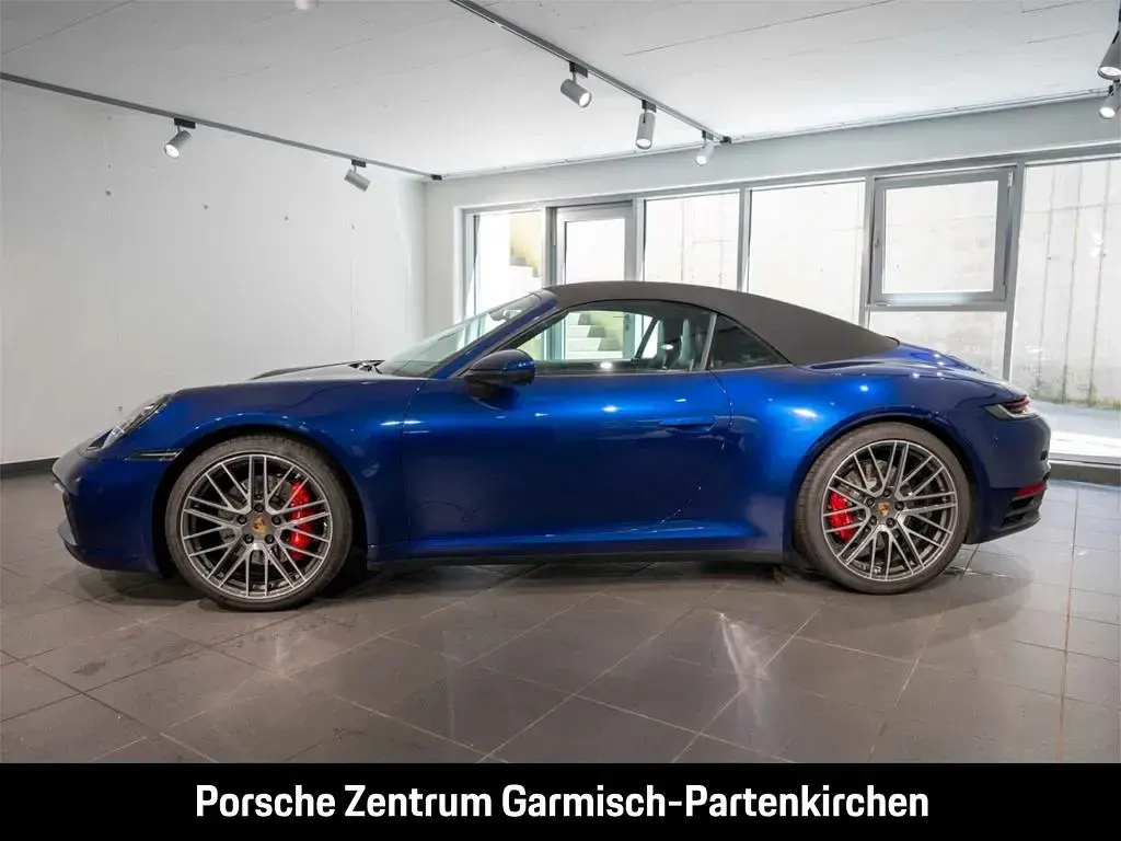 Gebraucht Porsche 911 Carrera 4S Cabriolet 450 PS (330 kW) 2022 Enzianblaumetallic Cabrio