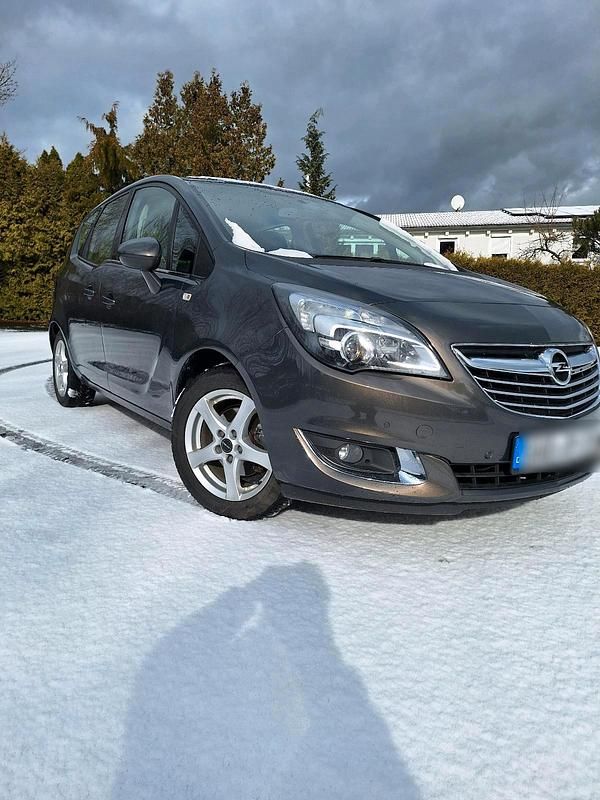 Gebraucht Opel Meriva 120 PS (88 kW) 2015 Braun Van / Kleinbus