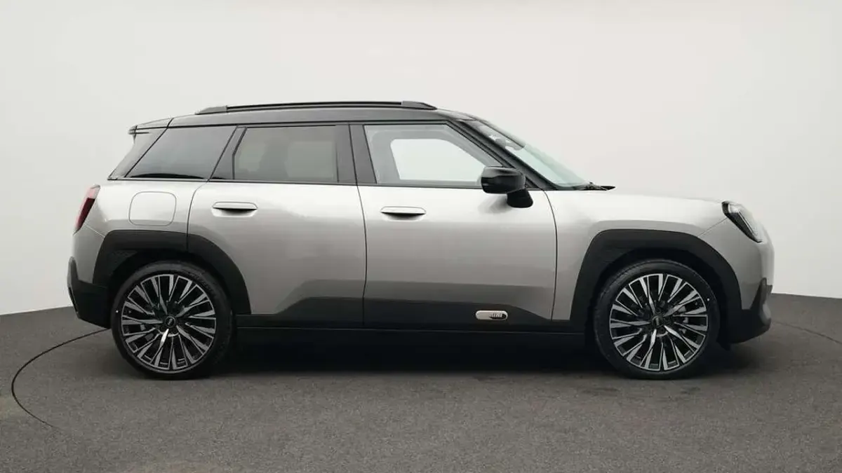 Gebraucht Mini Aceman Favoured 135 kW (184 PS) 2025 Grau SUV