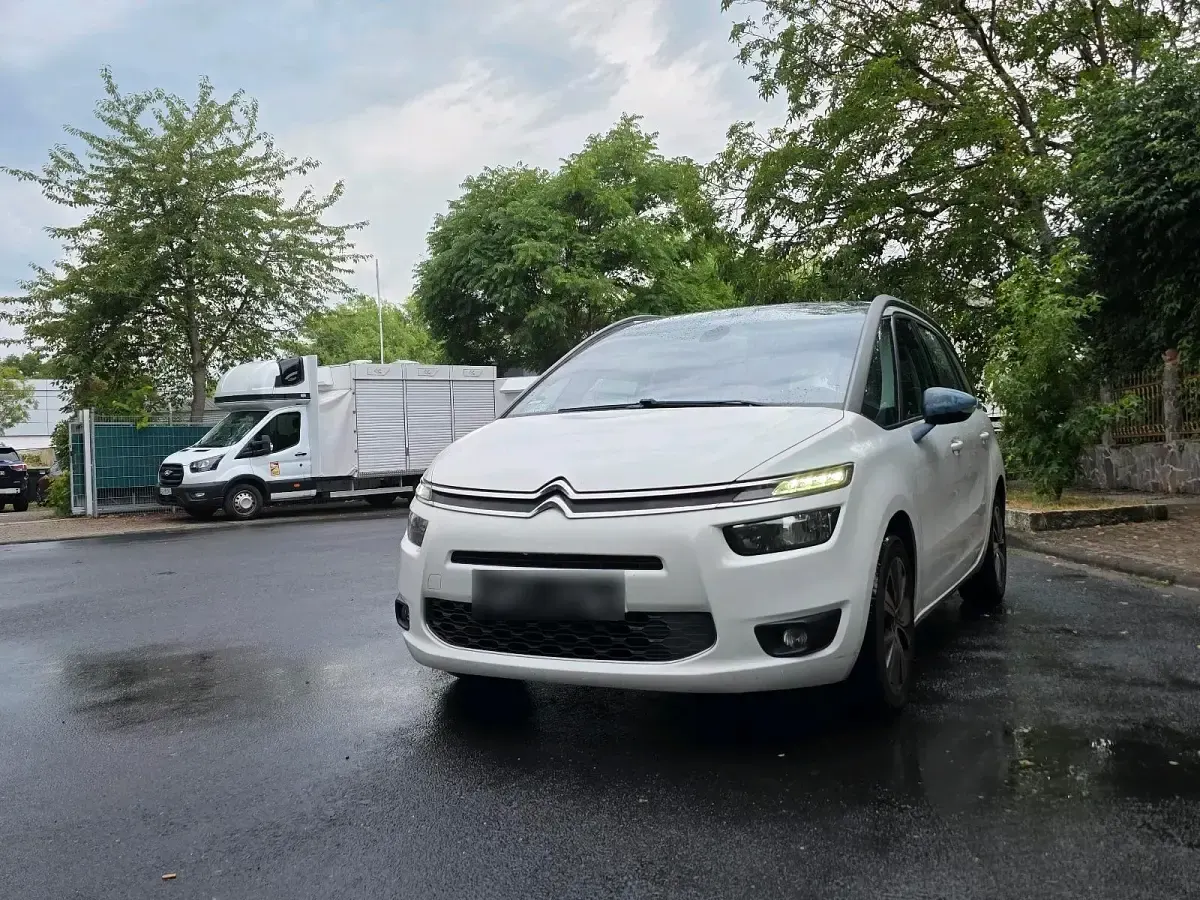 Gebraucht Citroën C4 150 PS (110 kW) 2017 Weiß Van / Kleinbus