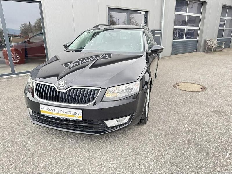 Gebraucht Skoda Octavia Ambition 150 PS (110 kW) 2014 Schwarz Kleinwagen