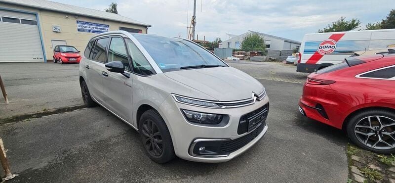 Lackierung sable/metallic klar Gebraucht 2019 Citroën Grand C4 Picasso Rip Curl Van / Kleinbus | 12.200 € (Guter Preis) - Bild 1/4