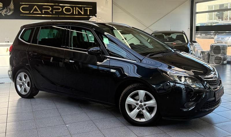 Schwarz Gebraucht 2012 Opel Zafira Tourer Innovation Van / Kleinbus | 11.699 € (Etwas zu teuer) - Bild 1/4