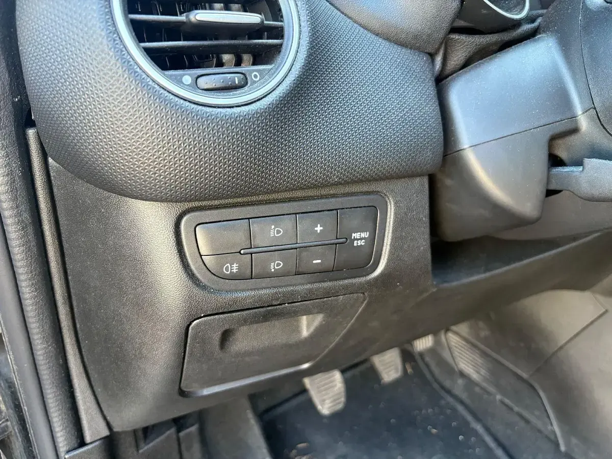 Gebraucht Fiat Punto More 69 PS (50 kW) 2012 Schwarz Kleinwagen