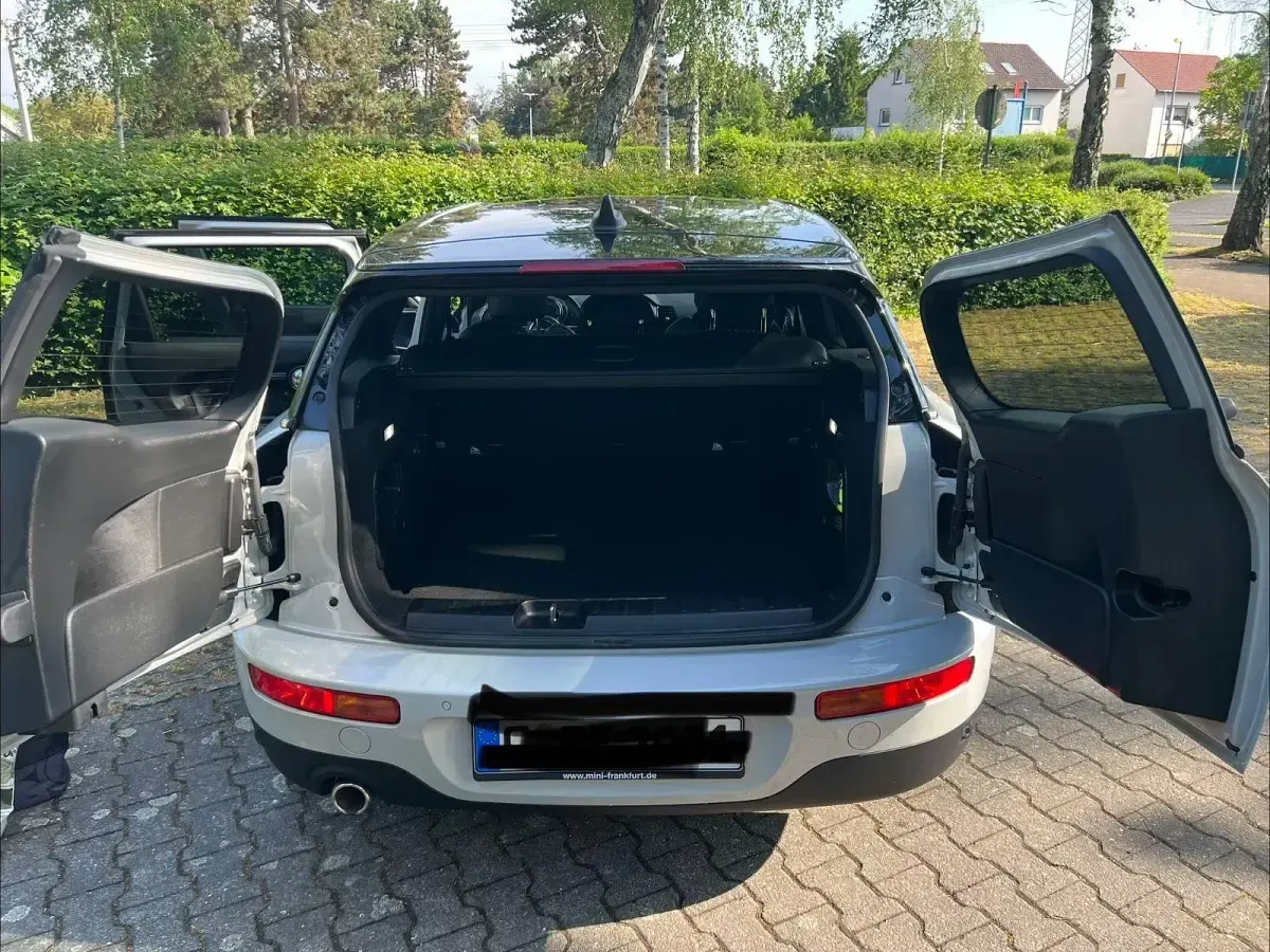 Gebraucht Mini Cooper D Essential 150 PS (110 kW) 2020 Weiß Kleinwagen