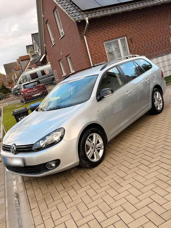 Gebraucht VW Golf VII Match 86 PS (63 kW) 2013 Silber Kombi