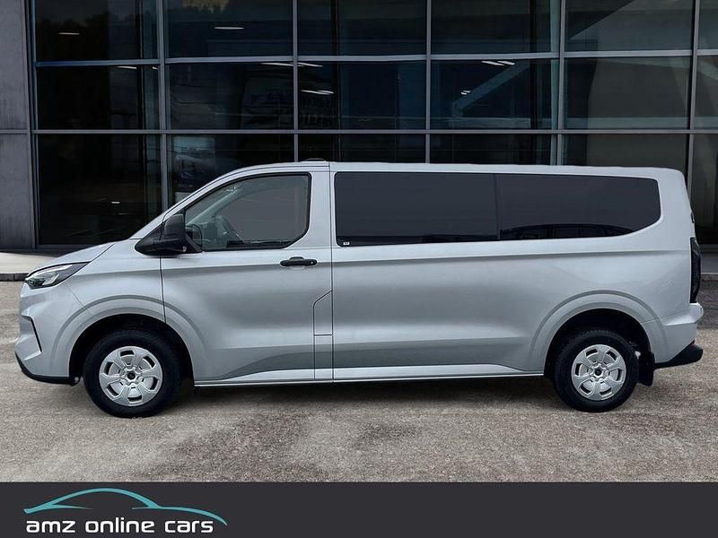 Neu Ford Transit Custom Trend 150 PS (110 kW) 2025 Silber Kombi