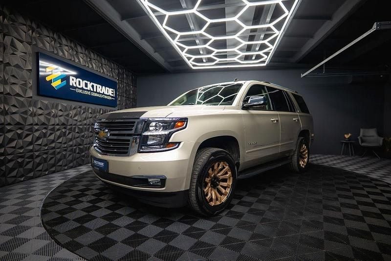 Beige Gebraucht 2015 Chevrolet Tahoe LTZ SUV | 39.990 € (Superpreis) - Bild 1/4