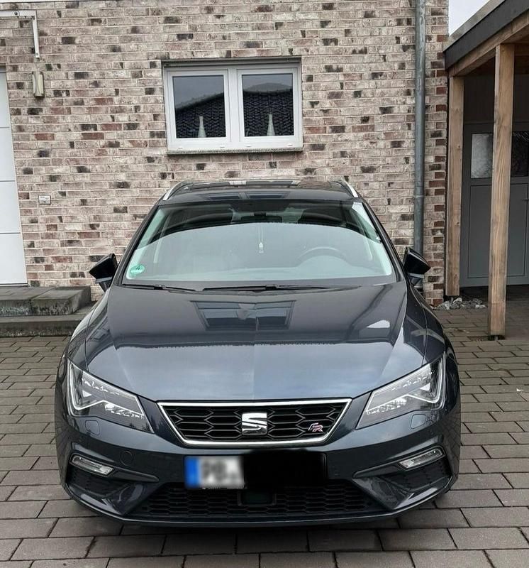 Second-hand Seat Leon ST FR 190 CP (139 kW) 2018 Negru Break