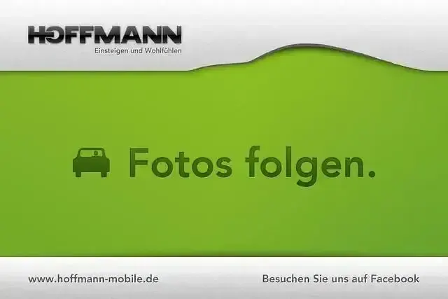Gebraucht VW Golf VIII Life 150 PS (110 kW) 2025 Limousine