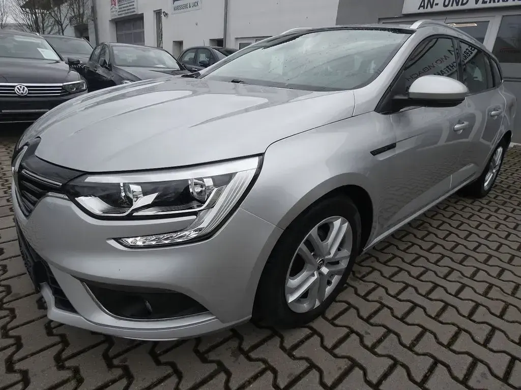 Gebraucht Renault Mégane IV Business 116 PS (85 kW) 2020 Grau Limousine